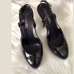 CHANEL BURGUNDY PATENT LEATHER ANKLE STRAPS HEELS